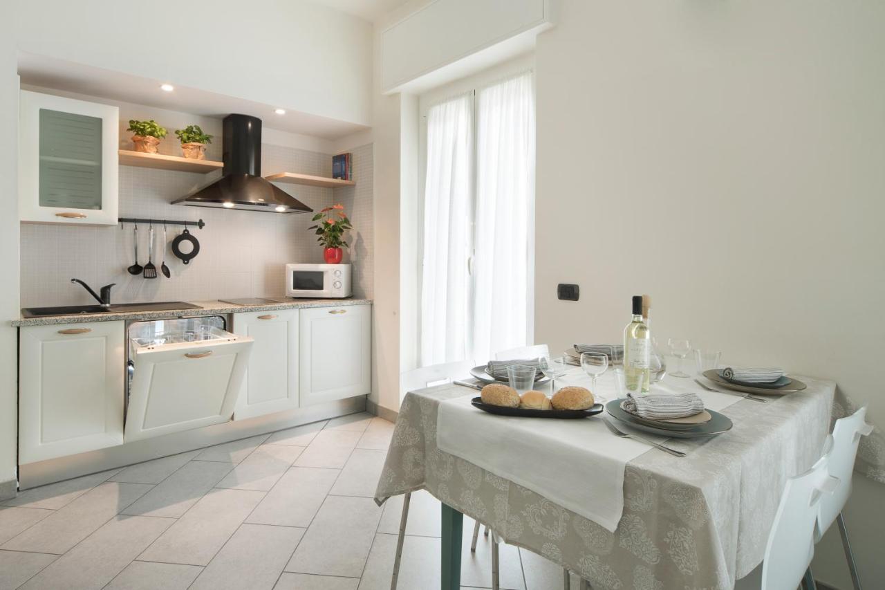 Hotel Residence Laigueglia Free Parking Buitenkant foto
