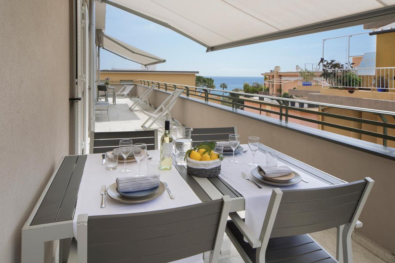 Hotel Residence Laigueglia Free Parking Buitenkant foto