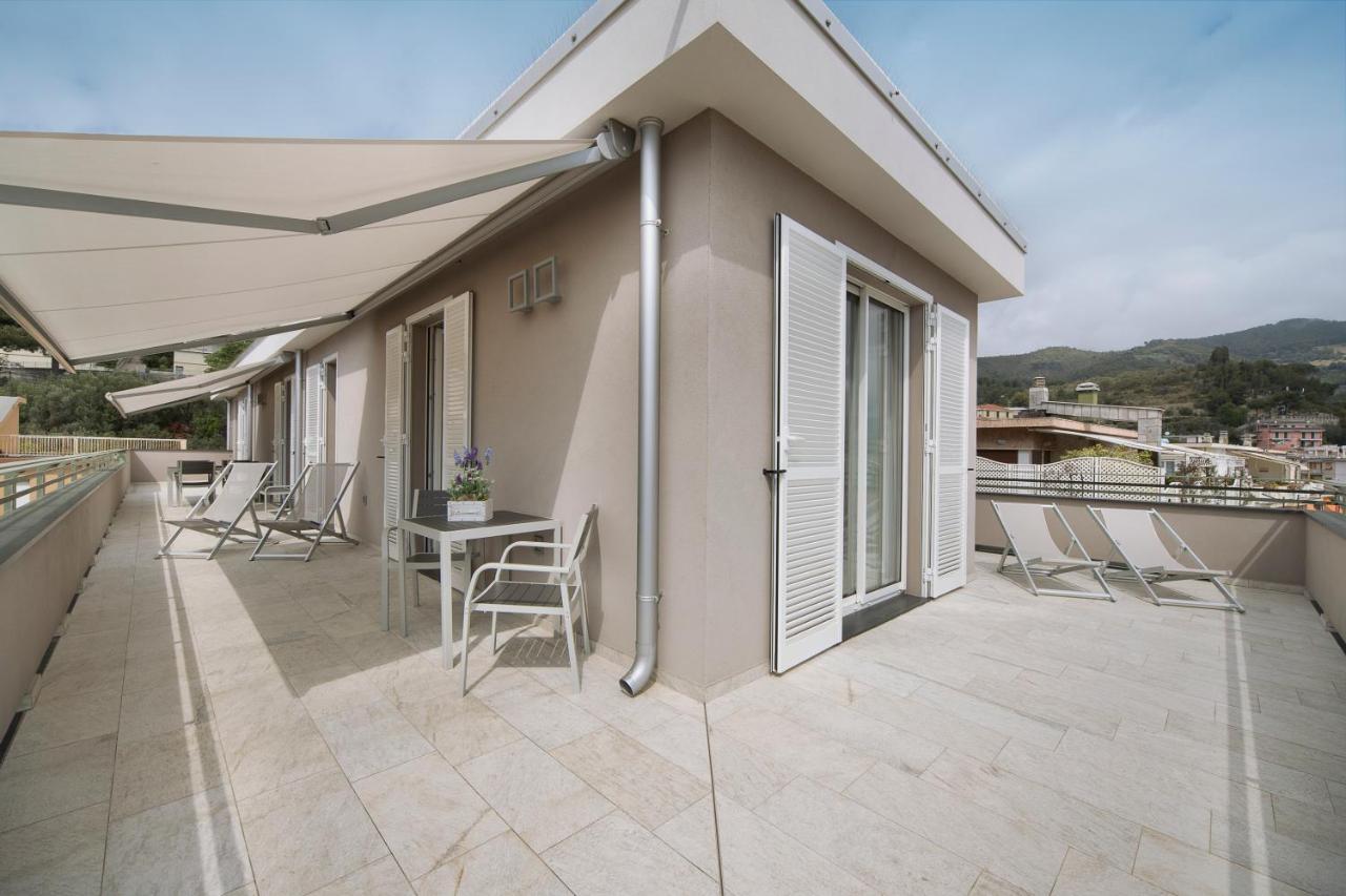 Hotel Residence Laigueglia Free Parking Buitenkant foto