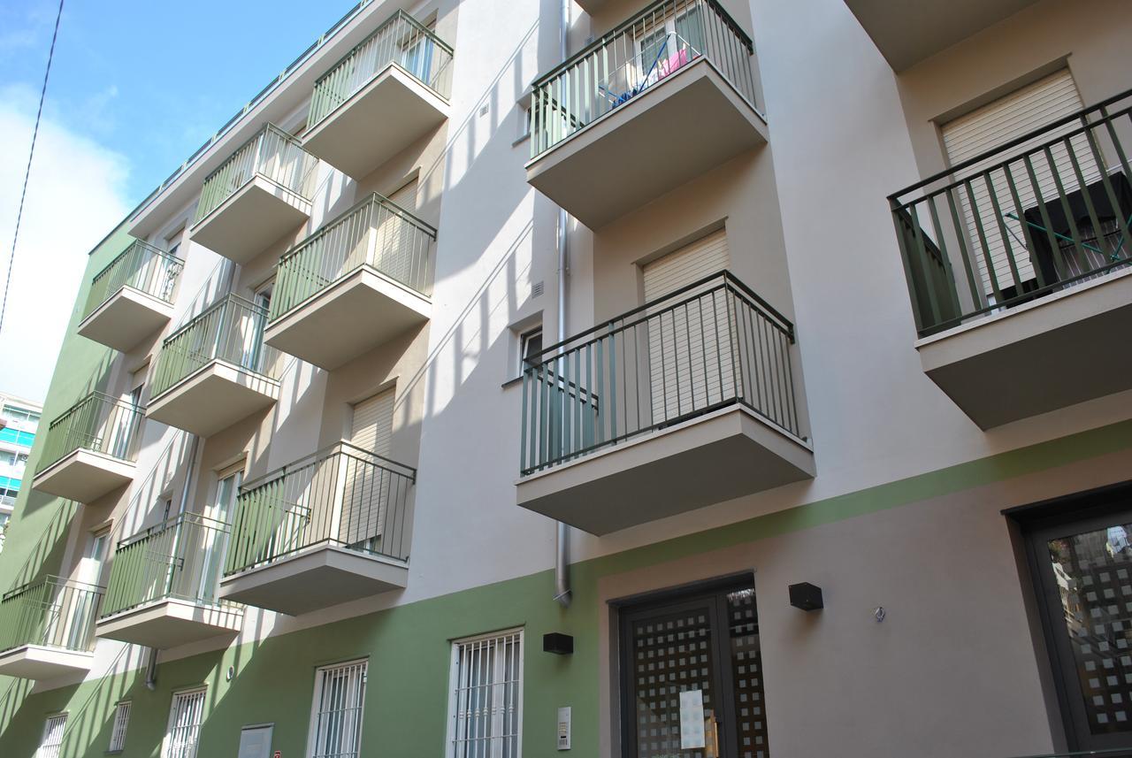 Hotel Residence Laigueglia Free Parking Buitenkant foto